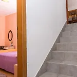 شقة In Okrug Gornji 6130 تروغير