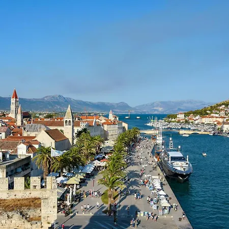 In Okrug Gornji 6130 Apartman Trogir