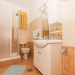 Appartement In Okrug Gornji 6130 Trogir