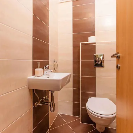 In Okrug Gornji 6130 Appartement