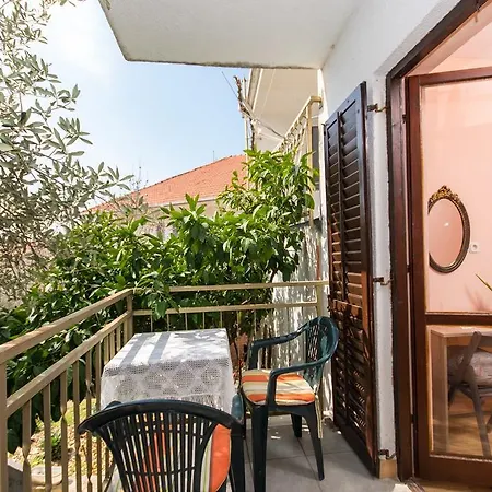 Appartement In Okrug Gornji 6130 Trogir