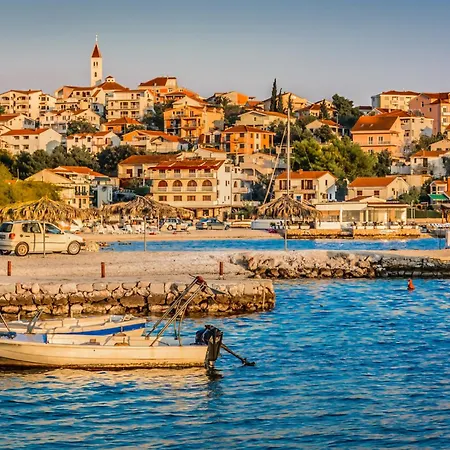 In Okrug Gornji 6130